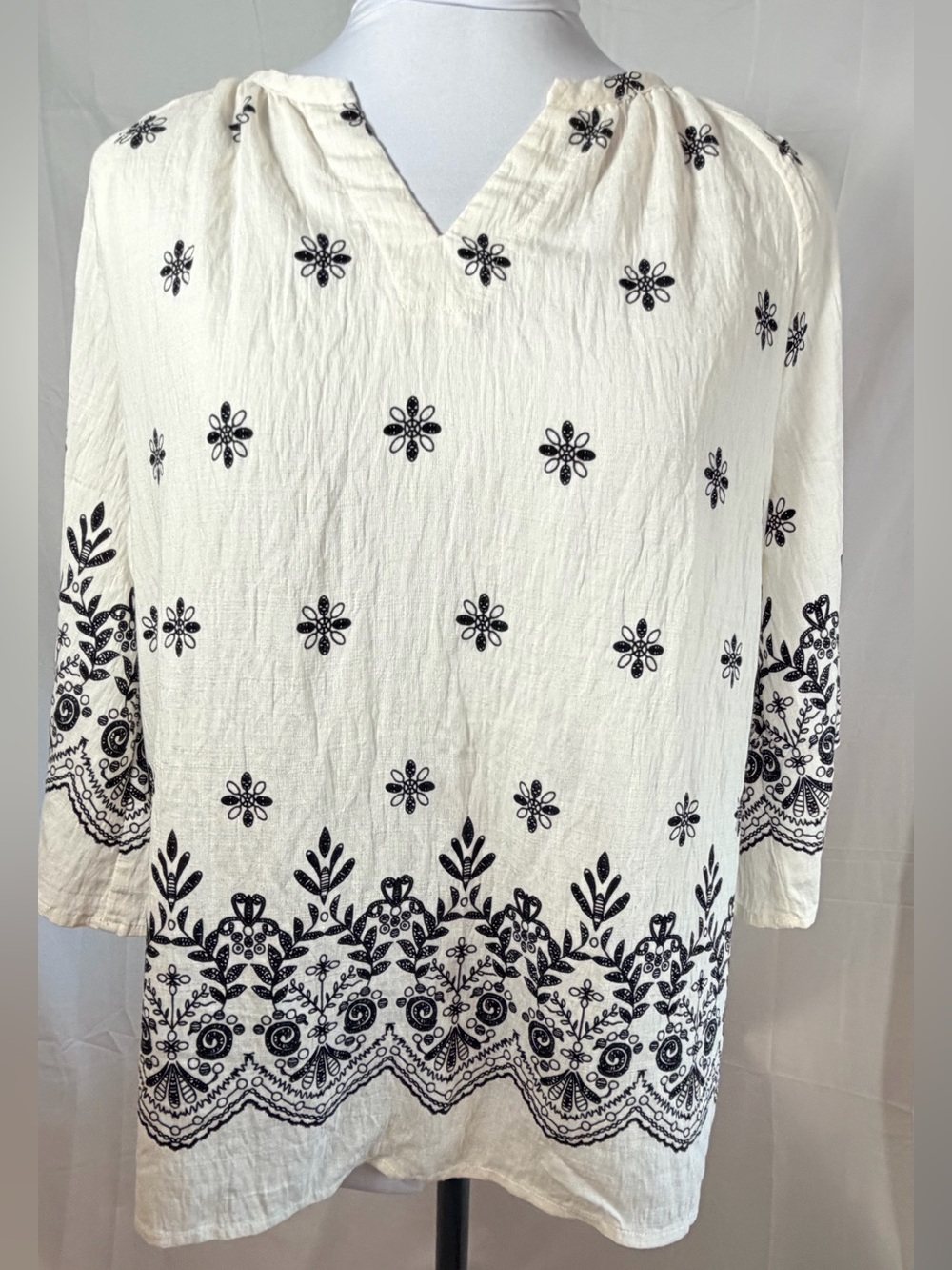 Bebonnie Boho Cream V-Neck Peasant Top- Black floral print